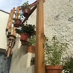 Casa Escape * تيراسيني